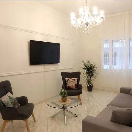 White Tower Family With Jacuzzi - Perfect Hospitality *