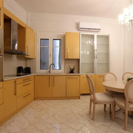 White Tower Family With Jacuzzi - Perfect Hospitality Apartment *