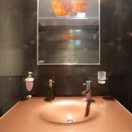 White Tower Family With Jacuzzi - Perfect Hospitality Apartment